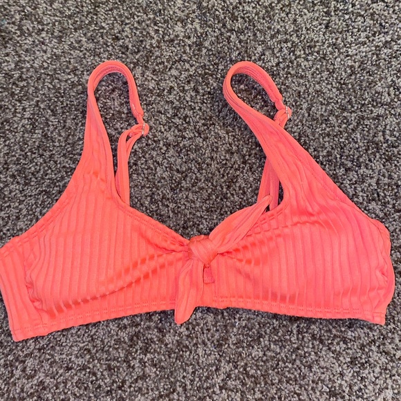 BIKINI TOP - Picture 1 of 2